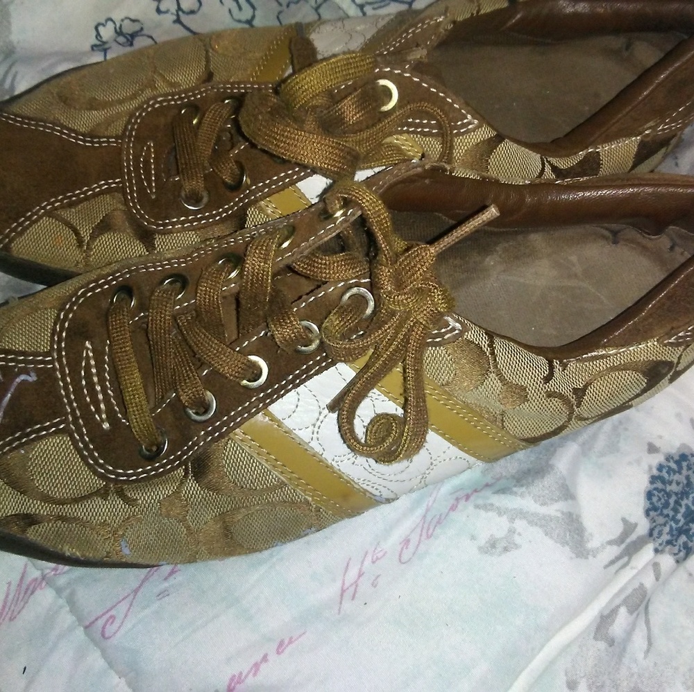 Coach shoes - Picture 3 of 5